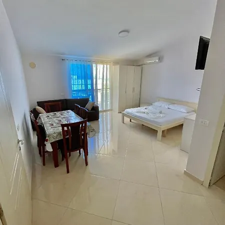 Kullat 2 Aparthotel *