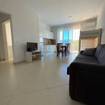 Kullat 2 Апарт-отель 3*